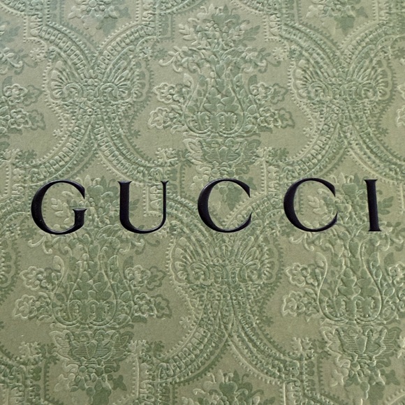 Authentic Gucci Patterned Box - Picture 4 of 6